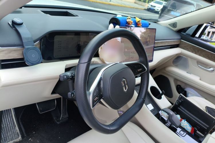 Used Hima AITO M5 2022 Extended-Range Four-Wheel Drive Ultimate Edition Steering Wheel