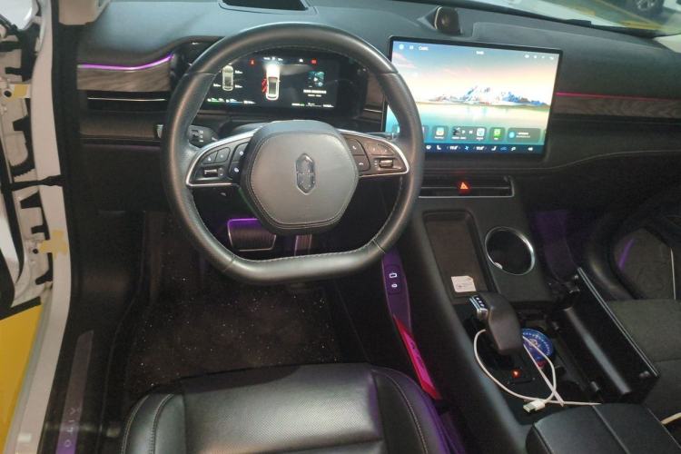 Used Hima AITO M5 2022 Extended-Range Four-Wheel Drive Ultimate Edition Steering Wheel