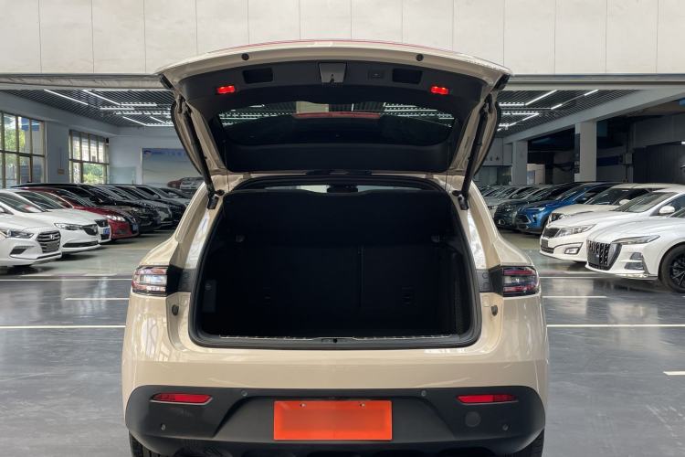 Used Hima AITO M5 2022 Pure Electric All-Wheel-Drive Performance Edition Trunk