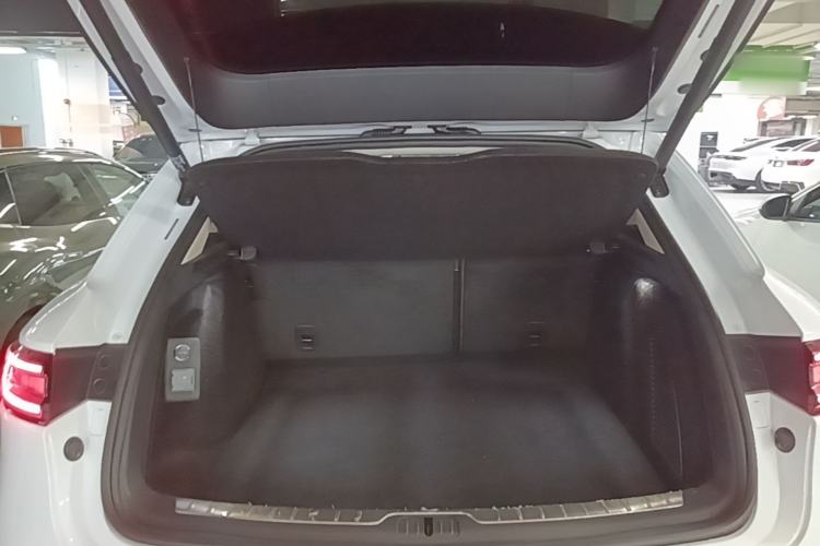 Used Hima AITO M5 2022 Extended-Range Four-Wheel Drive Ultimate Edition Trunk