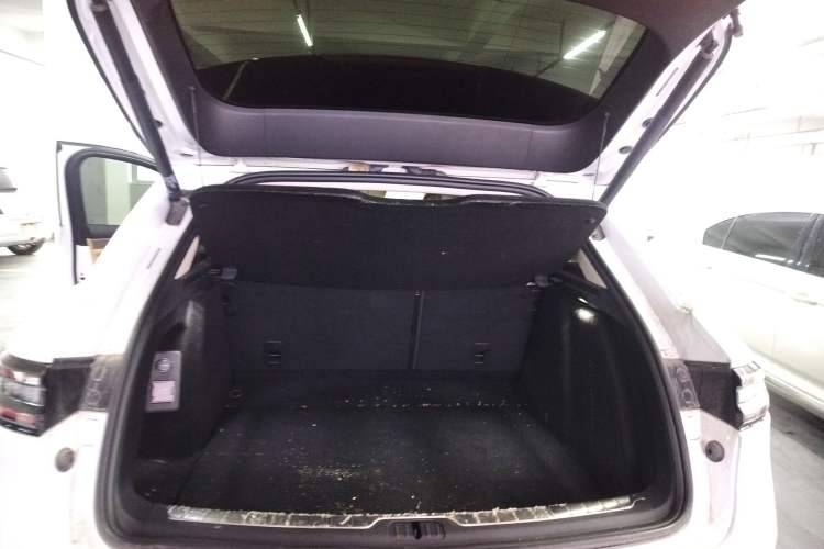 Used Hima AITO M5 2022 Range-Extended Rear-Drive Standard Version Trunk