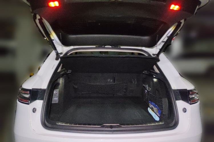 Used Hima AITO M5 2022 Range-Extended Rear-Drive Standard Version Trunk