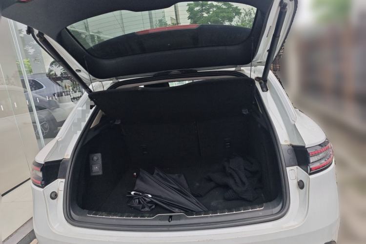 Used Hima AITO M5 2022 Extended-Range Four-Wheel Drive Performance Version Trunk