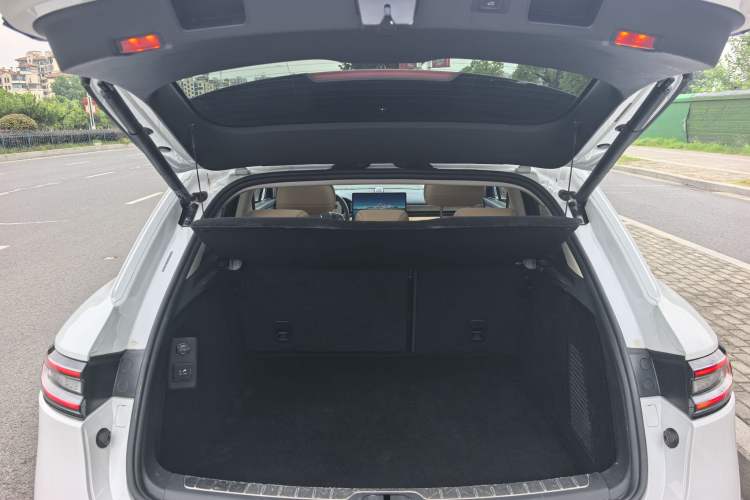 Used Hima AITO M5 2022 Range-Extended Rear-Drive Standard Version Trunk