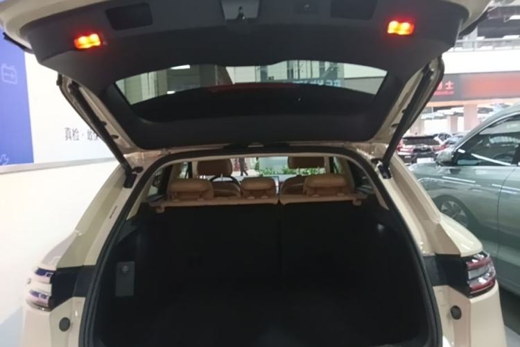 Used Hima AITO M5 2022 Pure Electric Rear-Drive Standard Edition Trunk