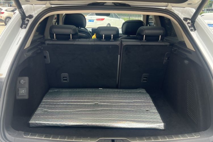 Used Hima AITO M5 2022 Extended-Range Four-Wheel Drive Performance Version Trunk