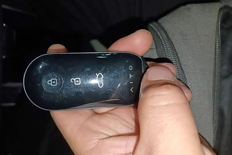Used Hima AITO M5 2022 Extended-Range Four-Wheel Drive Ultimate Edition Vehicle Key
