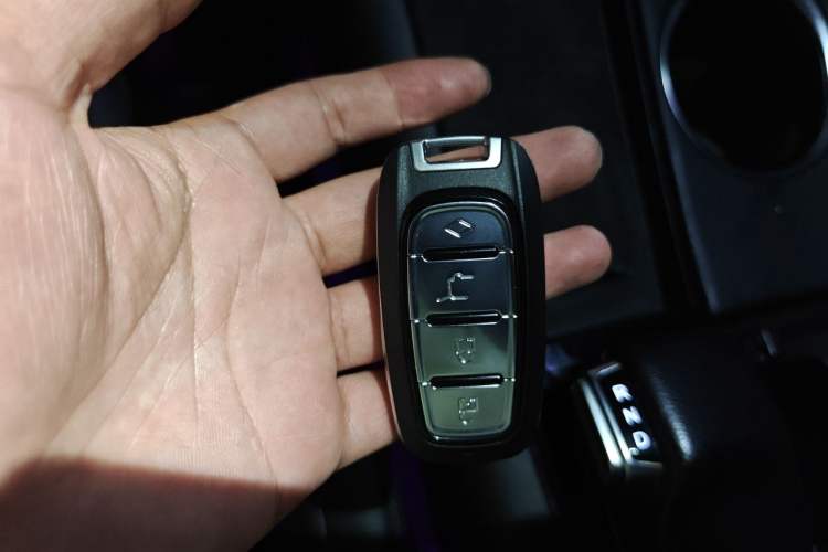 Used Hima AITO M5 2022 Extended-Range Four-Wheel Drive Flagship Edition Vehicle Key