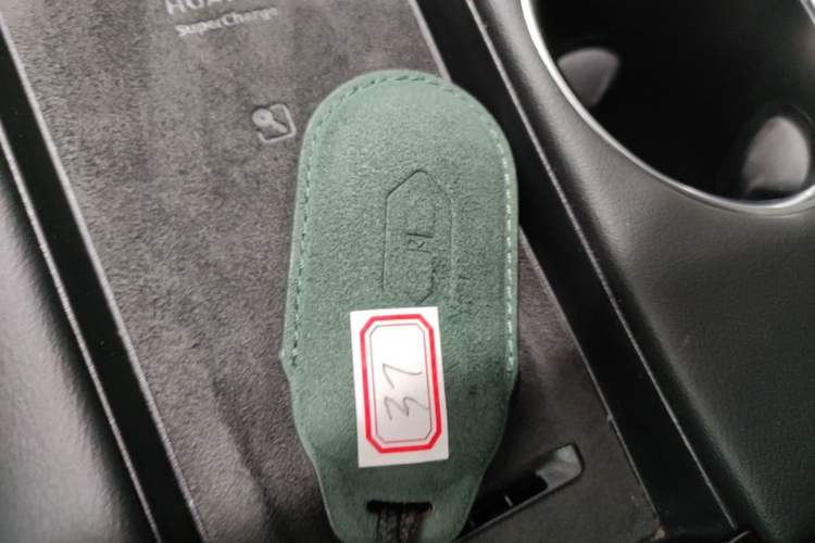 Used Hima AITO M5 2022 Extended-Range Four-Wheel Drive Ultimate Edition Vehicle Key