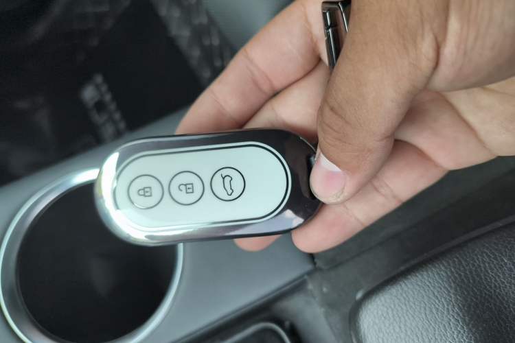 Used Hima AITO M5 2022 Extended-Range Four-Wheel Drive Ultimate Edition Vehicle Key