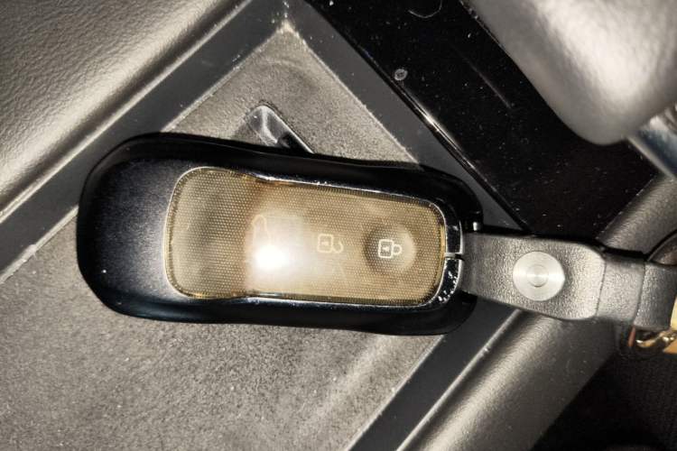 Used Hima AITO M5 2022 Extended-Range Four-Wheel Drive Ultimate Edition Vehicle Key