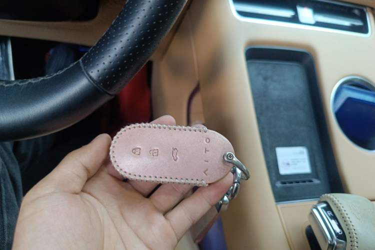 Used Hima AITO M5 2022 Range-Extended Rear-Drive Standard Version Vehicle Key