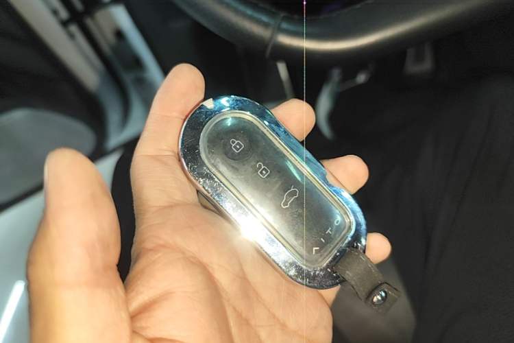 Used Hima AITO M5 2022 Extended-Range Four-Wheel Drive Performance Version Vehicle Key