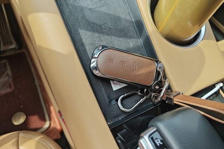 Used Hima AITO M5 2022 Extended-Range Four-Wheel Drive Ultimate Edition Vehicle Key