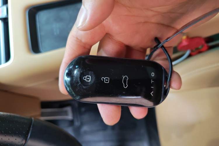 Used Hima AITO M5 2022 Range-Extended Rear-Drive Standard Version Vehicle Key