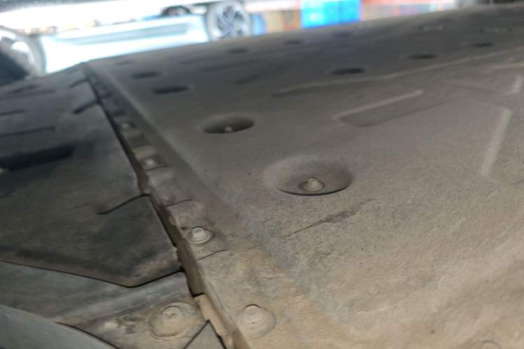 Used Hima AITO M5 2022 Pure Electric All-Wheel-Drive Performance Edition Chassis Front Right