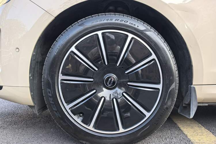 Used Hima AITO M5 2022 Pure Electric All-Wheel-Drive Performance Edition Exterior 6