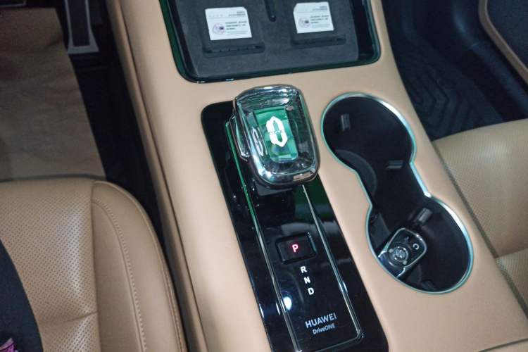 Used Hima AITO M5 2022 Pure Electric All-Wheel-Drive Performance Edition Gear Lever