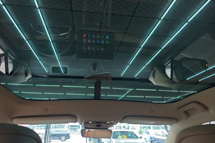 Used Hima AITO M5 2022 Pure Electric Rear-Drive Standard Edition Headliner