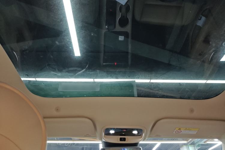Used Hima AITO M5 2022 Pure Electric Rear-Drive Standard Edition Headliner