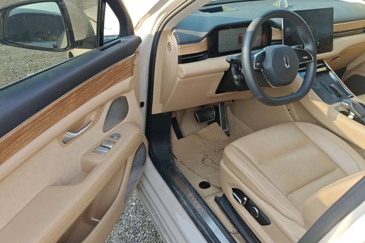 Used Hima AITO M5 2022 Pure Electric Rear-Drive Standard Edition Interior 3
