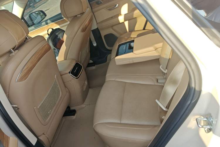 Used Hima AITO M5 2022 Pure Electric Rear-Drive Standard Edition Interior 4