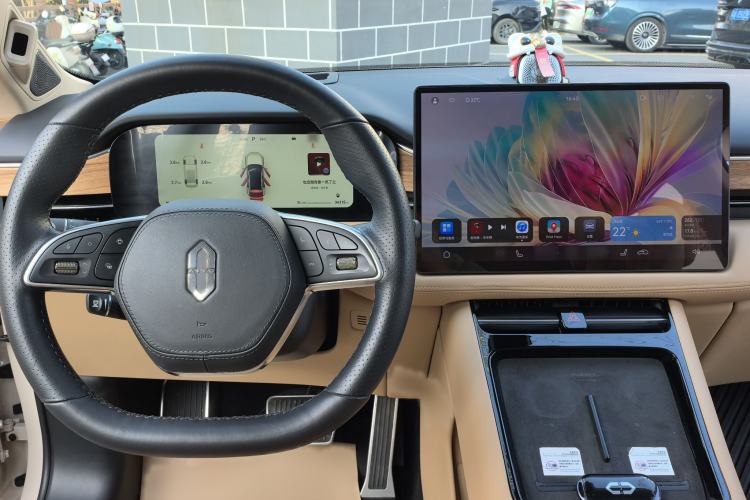 Used Hima AITO M5 2022 Pure Electric All-Wheel-Drive Performance Edition Interior 5
