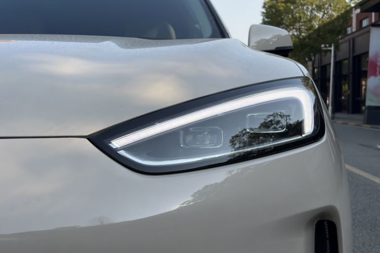 Used Hima AITO M5 2022 Pure Electric Rear-Drive Standard Edition Left Front Headlight