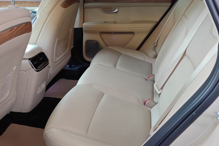 Used Hima AITO M5 2022 Pure Electric Rear-Drive Standard Edition Left Rear Seat