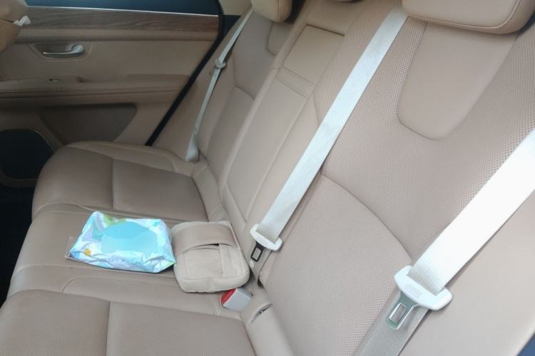 Used Hima AITO M5 2022 Pure Electric Rear-Drive Standard Edition Left Rear Seat