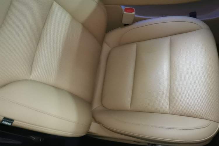 Used Hima AITO M5 2022 Pure Electric Rear-Drive Standard Edition Right Front Seat