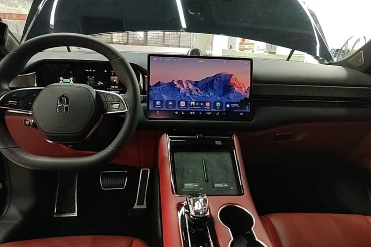 Used Hima AITO M5 2023 Pure Electric Rear-Drive Intelligent Driving Version Audio And AC Panel