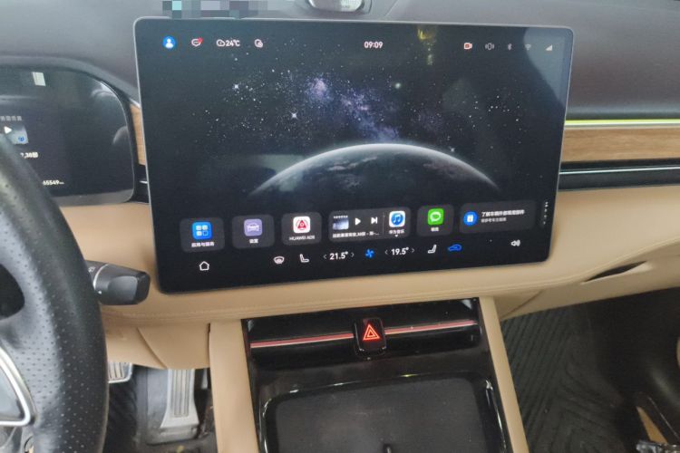 Used Hima AITO M5 2023 Pure Electric Rear-Drive Intelligent Driving Version Audio And AC Panel