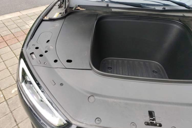 Used Hima AITO M5 2023 Pure Electric Rear-Drive Intelligent Driving Version Engine Bay Right