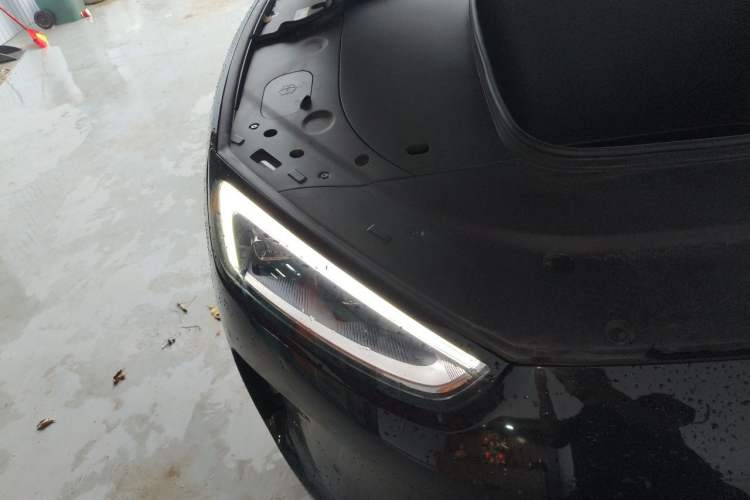 Used Hima AITO M5 2023 Pure Electric Rear-Drive Intelligent Driving Version Engine Bay Right