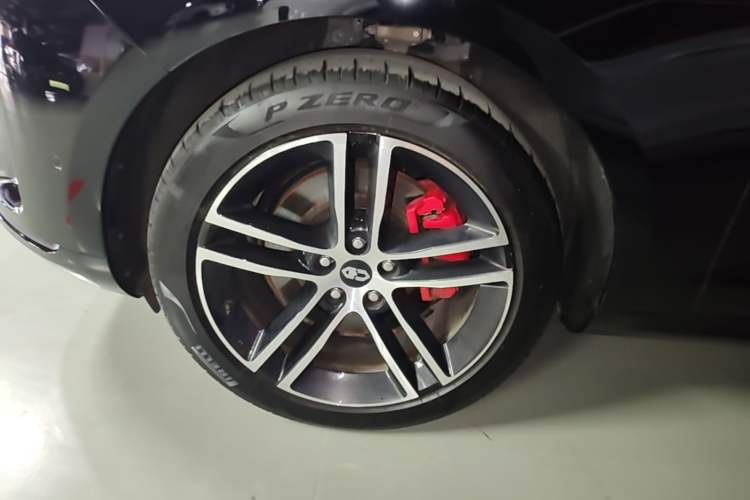 Used Hima AITO M5 2023 Extended-Range Rear-Drive Intelligent Driving Version Left Front Wheel Hub