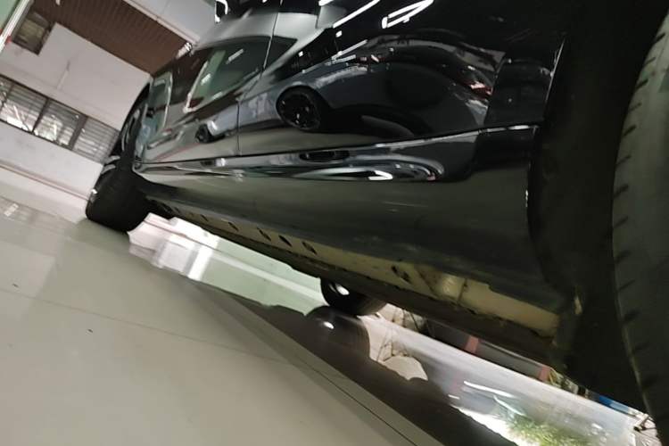 Used Hima AITO M5 2023 Pure Electric Rear-Drive Intelligent Driving Version Left Side Sill