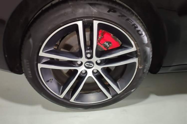 Used Hima AITO M5 2023 Extended-Range Rear-Drive Intelligent Driving Version Right Rear Wheel Hub