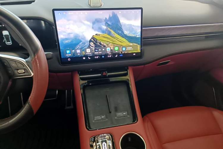 Used Hima AITO M5 2023 Extended-Range Four-Wheel Drive Intelligent Driving Version Audio And AC Panel