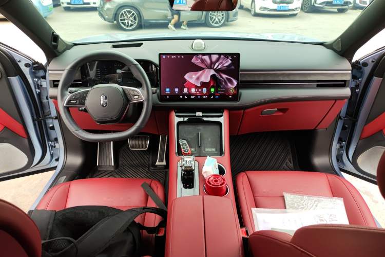 Used Hima AITO M5 2023 Extended-Range Four-Wheel Drive Intelligent Driving Version Center Console