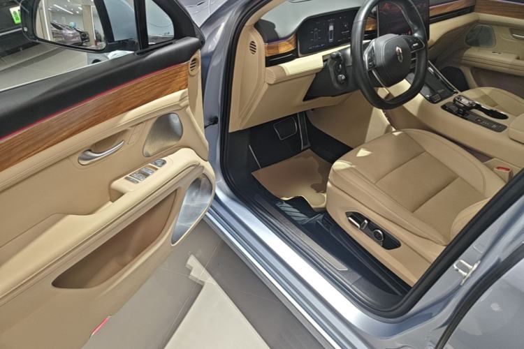 Used Hima AITO M5 2023 Extended-Range Four-Wheel Drive Intelligent Driving Version Driver Seat