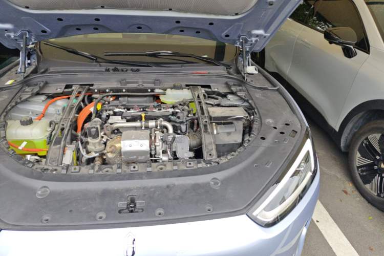 Used Hima AITO M5 2023 Extended-Range Rear-Drive Intelligent Driving Version Engine Bay Left