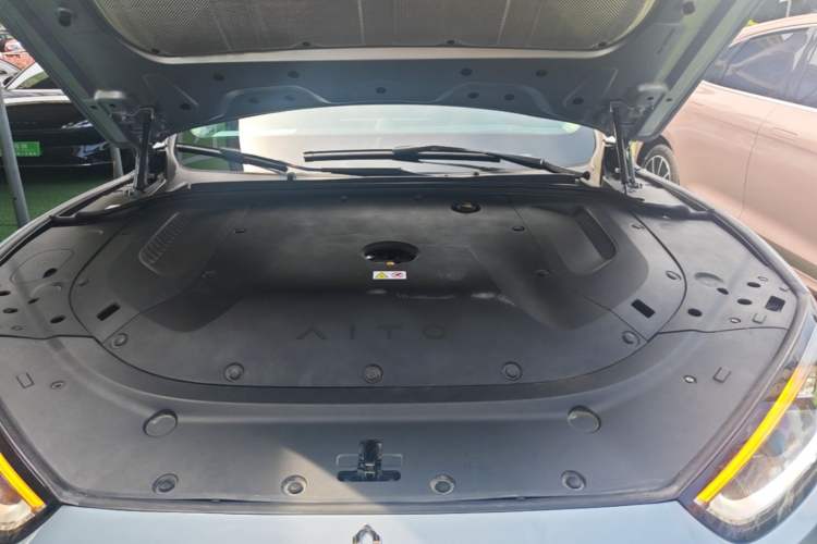 Used Hima AITO M5 2023 Extended-Range Four-Wheel Drive Intelligent Driving Version Engine Bay