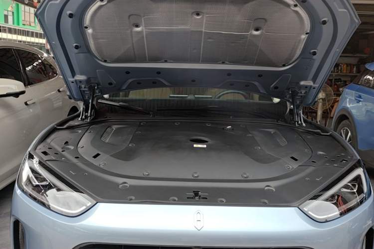 Used Hima AITO M5 2023 Extended-Range Four-Wheel Drive Intelligent Driving Version Engine Bay