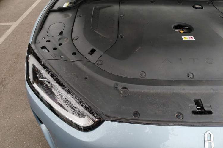 Used Hima AITO M5 2023 Extended-Range Rear-Drive Intelligent Driving Version Engine Bay Right