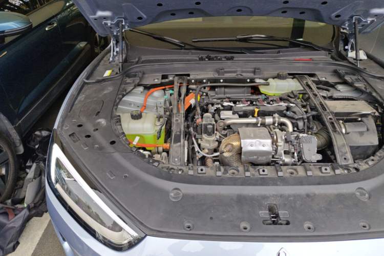 Used Hima AITO M5 2023 Extended-Range Rear-Drive Intelligent Driving Version Engine Bay Right