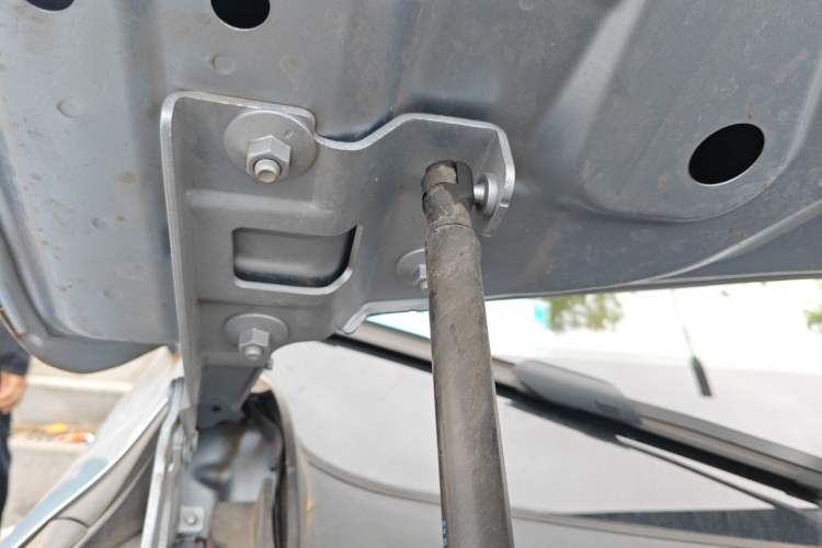 Used Hima AITO M5 2023 Extended-Range Rear-Drive Intelligent Driving Version Engine Bay Right