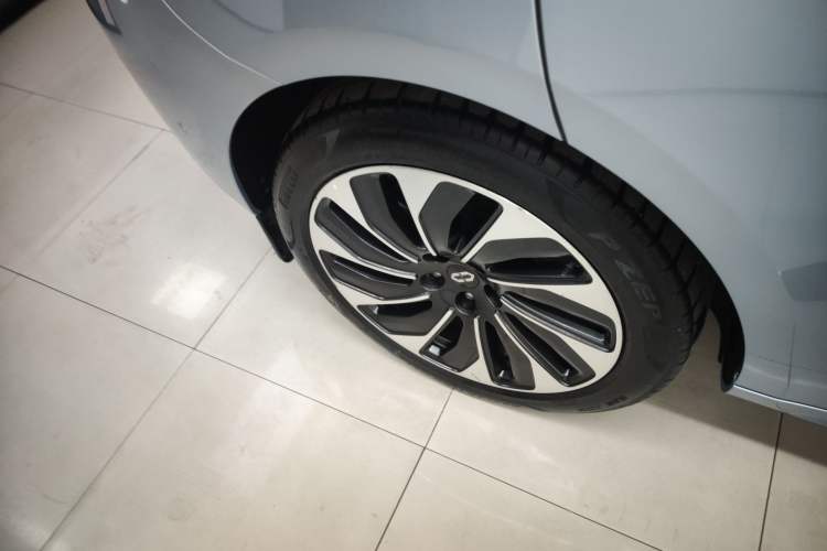 Used Hima AITO M5 2023 Extended-Range Rear-Drive Intelligent Driving Version Exterior 5