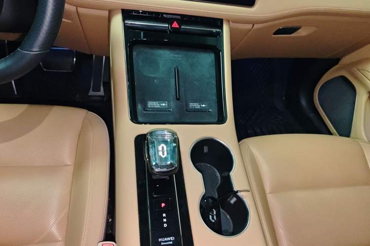 Used Hima AITO M5 2023 Extended-Range Rear-Drive Intelligent Driving Version Gear Lever