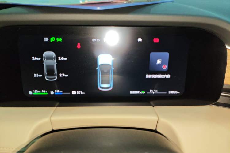 Used Hima AITO M5 2023 Extended-Range Four-Wheel Drive Intelligent Driving Version Instrument Cluster